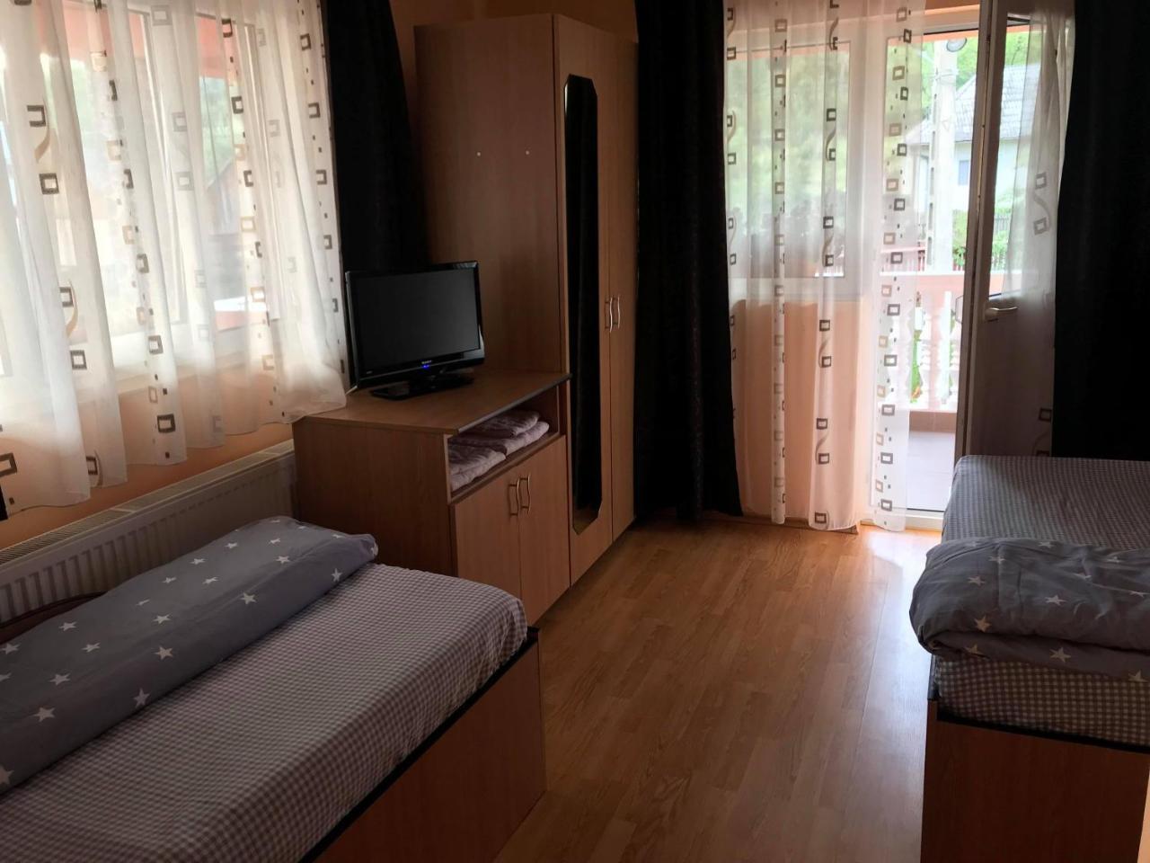 Pensiunea Colt De Rai Sacel  Bagian luar foto