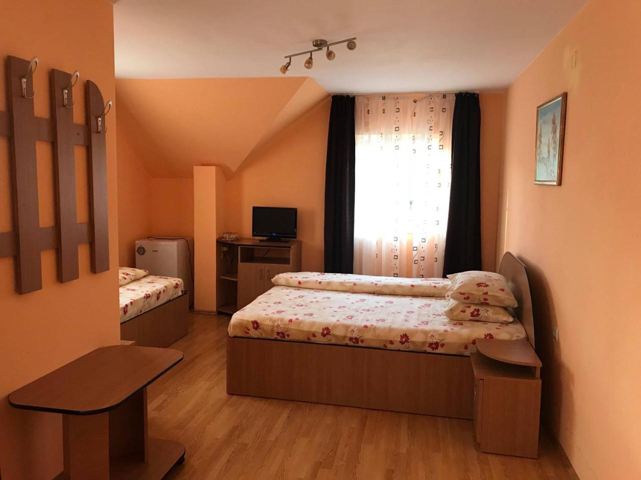 Pensiunea Colt De Rai Sacel  Bagian luar foto