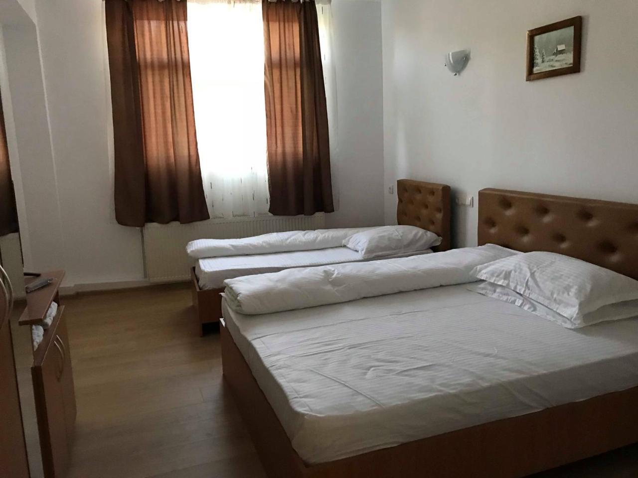 Pensiunea Colt De Rai Sacel  Bagian luar foto