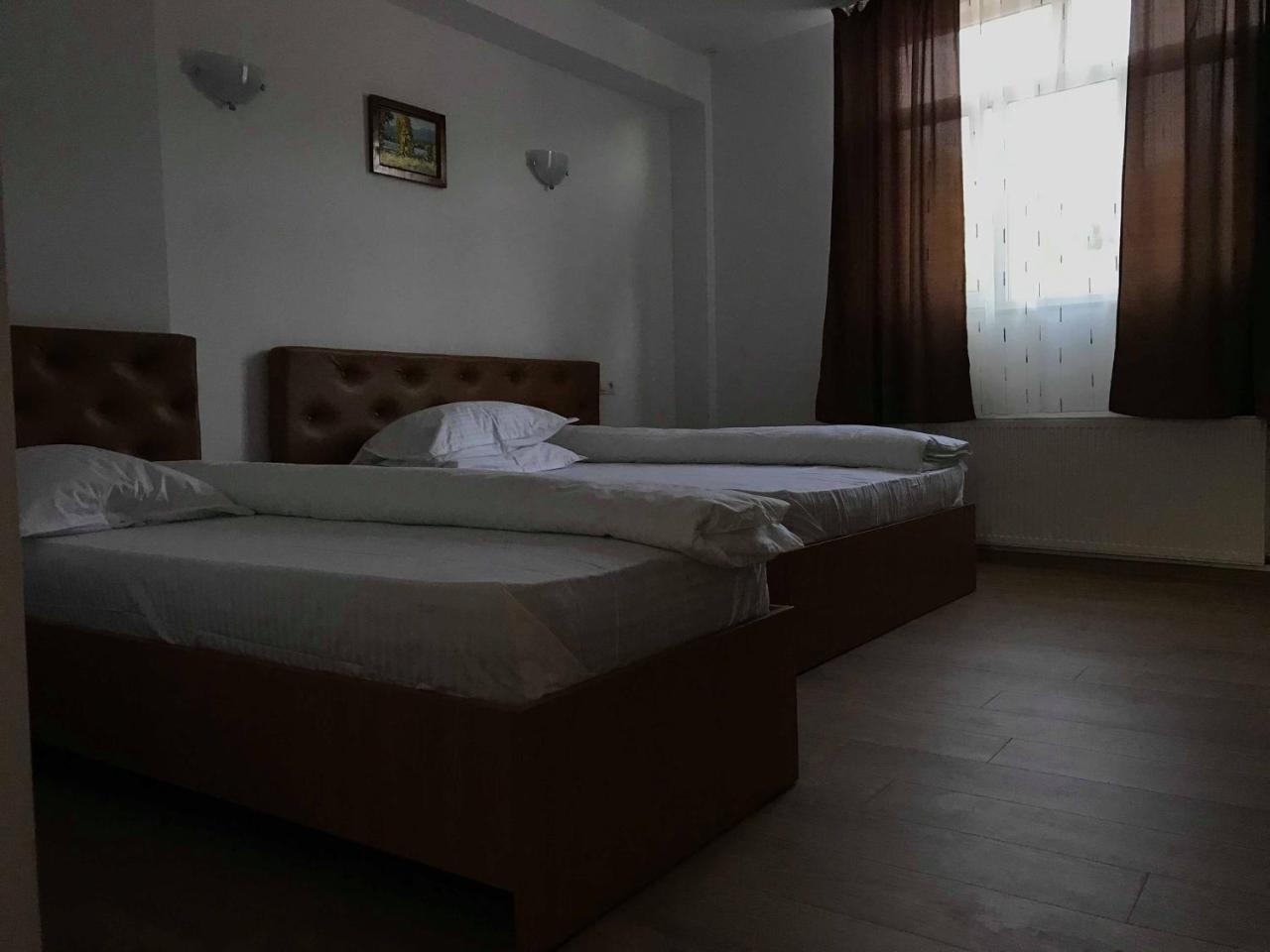 Pensiunea Colt De Rai Sacel  Bagian luar foto